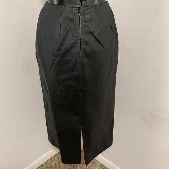 Madison Studio Black Leather Skirt Womens Size 4 - Picture 3 of 6